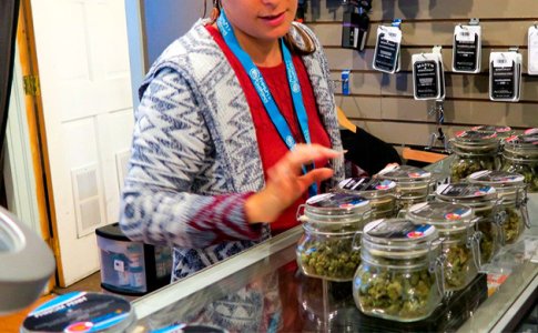 Menedzhery__s4ZT4t4QBU09LsRs.jpg Menedzhery__s4ZT4t4QBU09LsRs.jpg