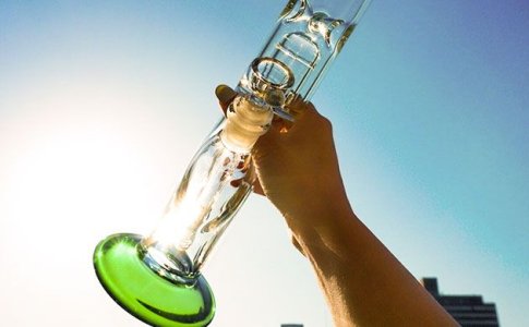 Как чистить бонг или трубку Как чистить бонг или трубку